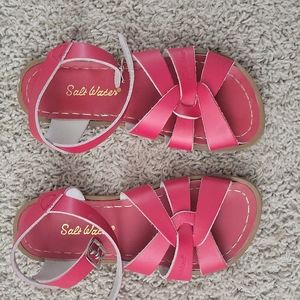 Saltwater Sandals